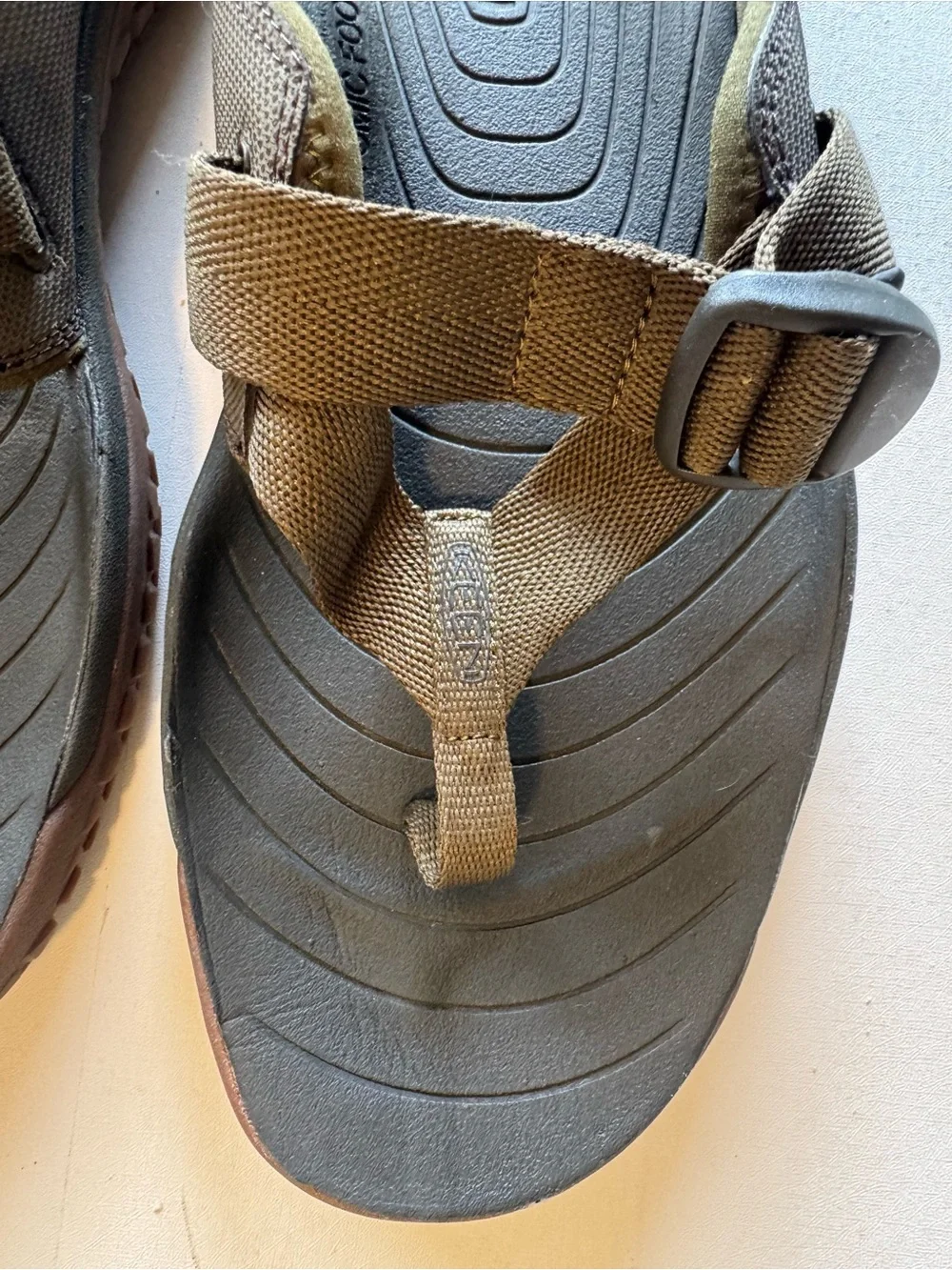 KEEN SOLR Toe Post Sandals Men’s Size 14 Olive Brown Outdoor Water Hiking